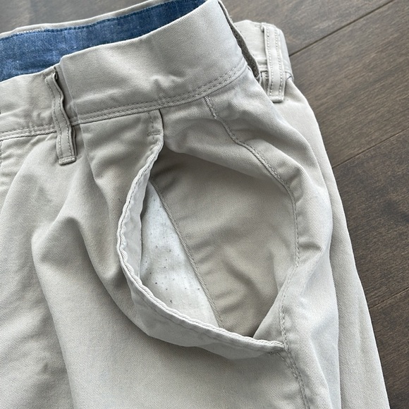 GAP Men’s Beige Tan Khakis Chinos Pants, Straight Stretch, Pockets, Summer Wear - Picture 7 of 12